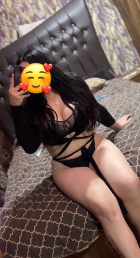 Ekin Maya, Buca Fırat kayıtlı yetişkin profil